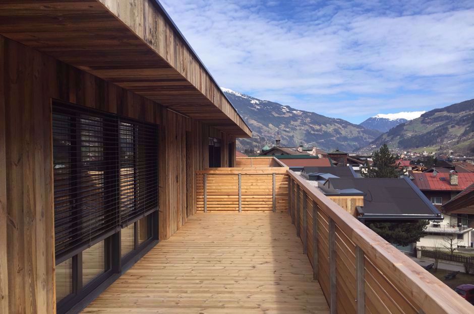 Store Extérieur Vertical pour une terrasse couverte