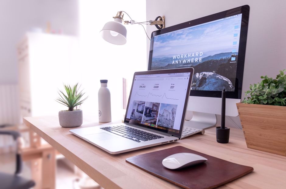 Plus de calme pour le travail? Veuillez diviser une grande pièce et réserver un coin pour vous