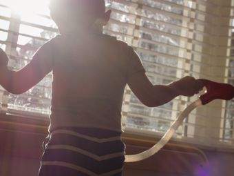 Sécurité pour les enfants: comment choisir la protection solaire?