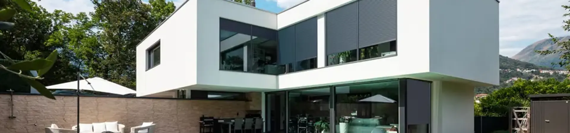 Volets roulants extérieurs et sécurité : protection contre les cambrioleurs